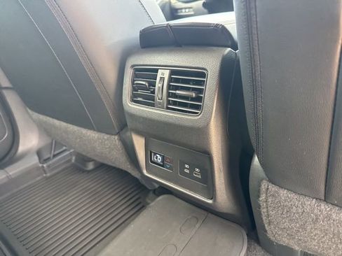 Used 2023 Nissan Rogue SL w/ SL Premium Package FWD image 21