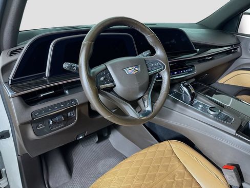 Used 2023 Cadillac Escalade ESV Sport w/ Touring Package AWD/4WD image 9