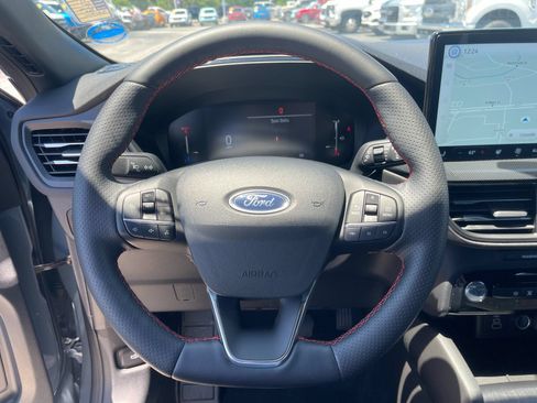 Certified 2025 Ford Escape ST-Line Select w/ Tech Pack #1 AWD/4WD image 26