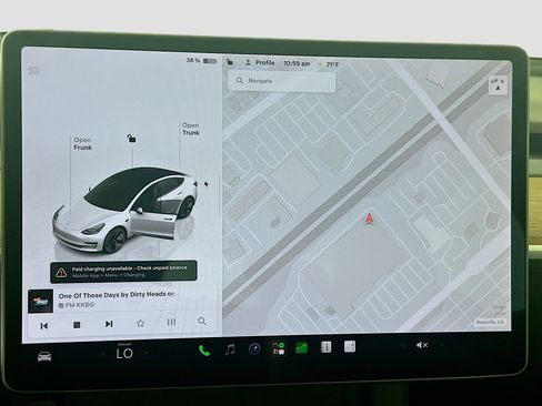 Used 2023 Tesla Model 3 Standard Range RWD image 19