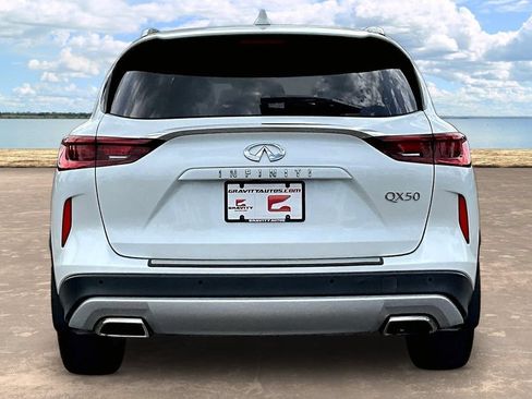 Used 2023 INFINITI QX50 Luxe FWD image 5