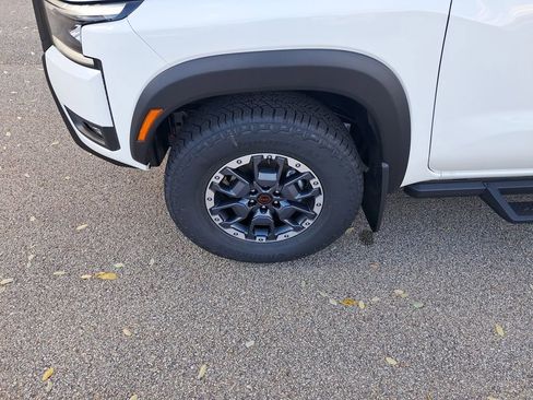 New 2026 Nissan Frontier PRO-4X w/ Pro-4x Convenience Package image 28