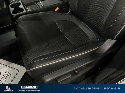Used 2023 Honda Odyssey Elite image 19