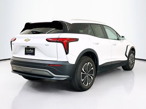 Used 2024 Chevrolet Blazer EV LT image 9