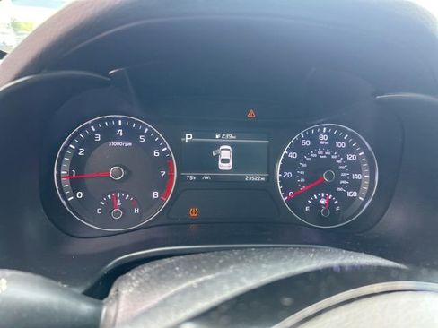 Used 2024 Kia Forte LXS FWD image 8