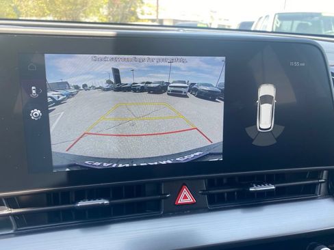 Certified 2023 Kia Sportage EX FWD image 16