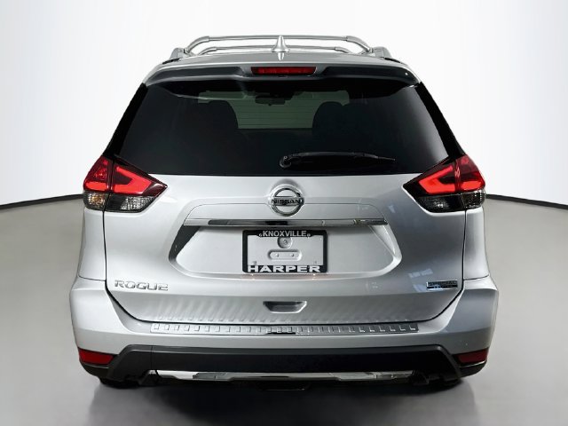 Used 2019 Nissan Rogue S w/ Special Edition Package FWD image 9