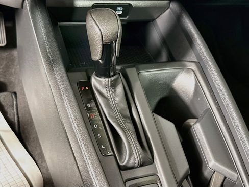 Certified 2024 Honda Accord EX image 17