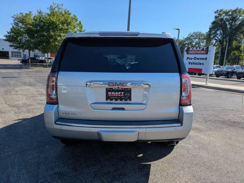 Used 2019 GMC Yukon Denali w/ Denali Ultimate Package RWD image 5