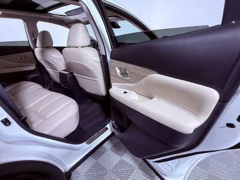 Used 2023 Nissan Murano SL w/ SL Moonroof Package image 26