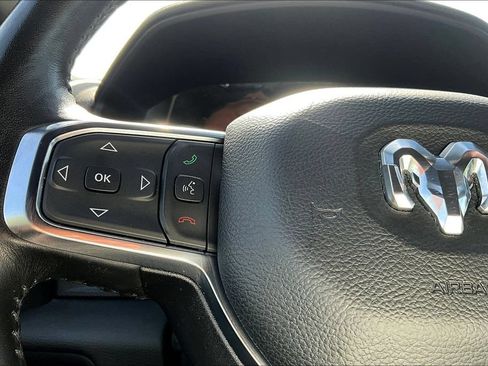 Used 2024 RAM 1500 Laramie AWD/4WD image 23