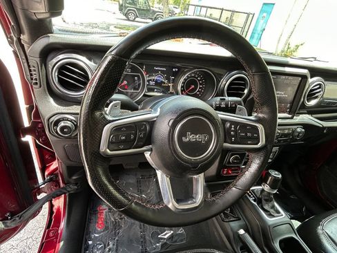 Used 2022 Jeep Wrangler Unlimited Rubicon w/ Trailer Tow Package AWD/4WD image 52