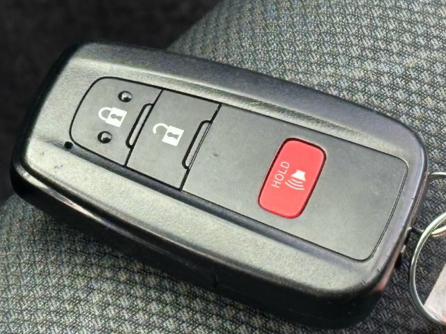 Certified 2025 Toyota RAV4 XLE AWD/4WD image 21