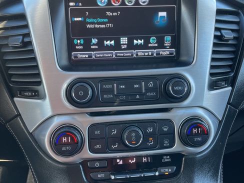 Used 2018 GMC Yukon SLE w/ HD Trailering Package image 12