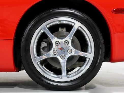 Used 2000 Chevrolet Corvette Convertible w/ Memory Pkg image 47