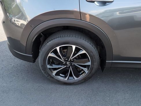 Certified 2023 MAZDA CX-5 AWD 2.5 S w/ Premium Plus Pkg image 4