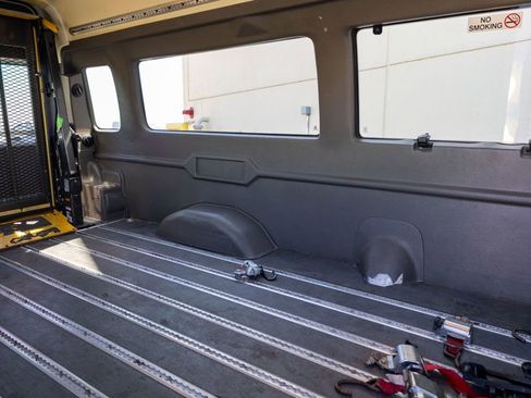 Used 2014 Ford E-250 and Econoline 250 Extended w/ Power Group image 21