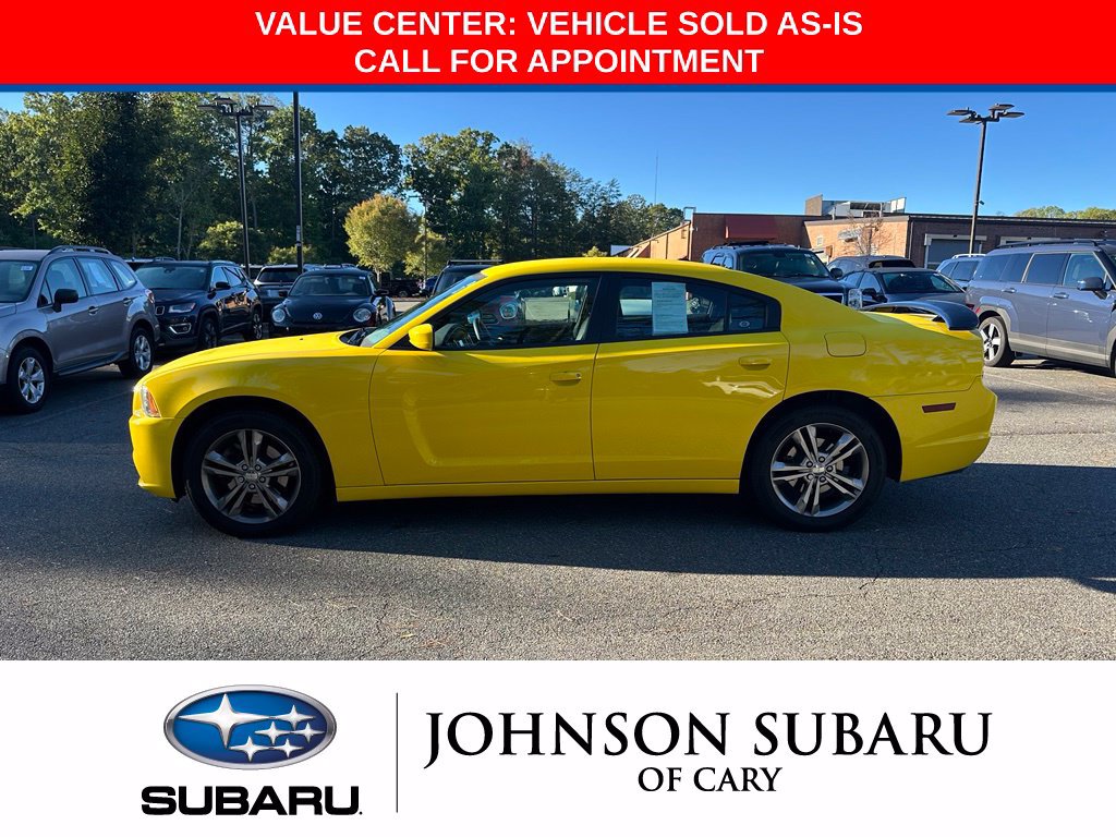Used 2014 Dodge Charger SXT w/ Driver Confidence Group (AJG) AWD/4WD image 6