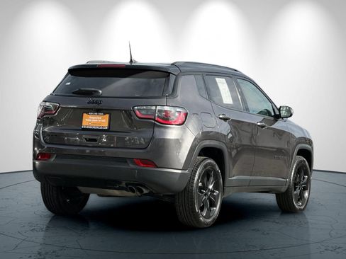Used 2020 Jeep Compass Latitude AWD/4WD image 4
