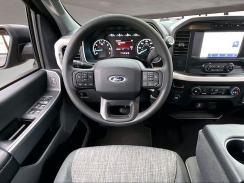 Used 2023 Ford F150 XLT image 9