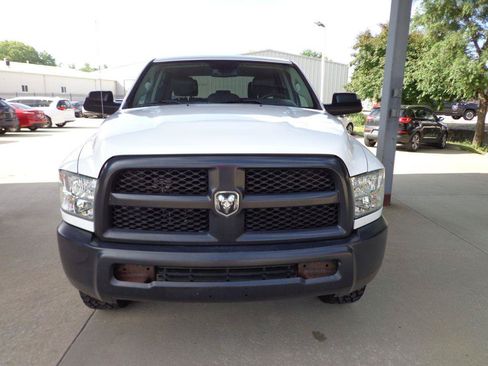Used 2018 RAM 2500 Tradesman AWD/4WD image 2