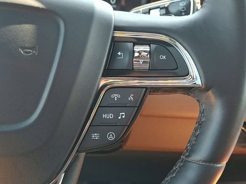 Used 2023 Lincoln Navigator L Reserve AWD/4WD image 23