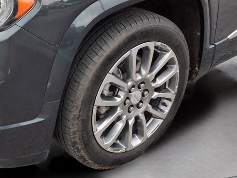 Used 2023 GMC Acadia Denali w/ Trailering Package image 11