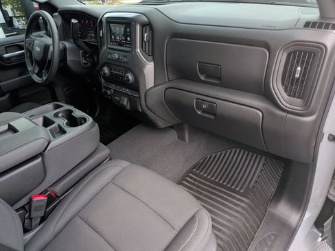 Used 2025 Chevrolet Silverado 2500 Custom AWD/4WD image 19