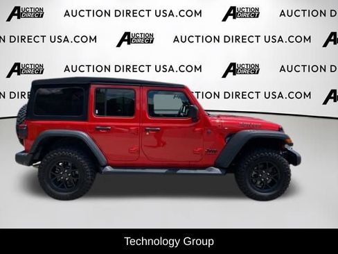 Used 2024 Jeep Wrangler Unlimited Sport AWD/4WD image 6