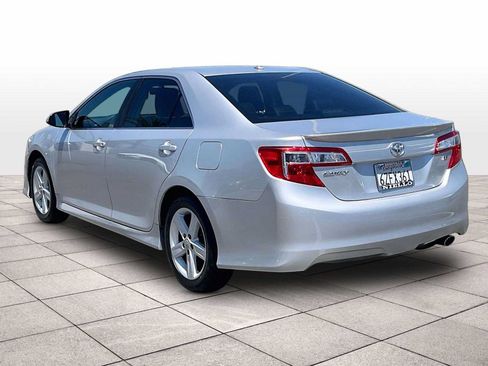Used 2013 Toyota Camry SE FWD image 14