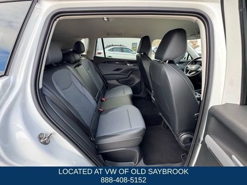 Certified 2025 Volkswagen Tiguan SE AWD/4WD image 21