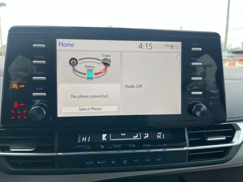 Certified 2024 Toyota Sienna LE image 20