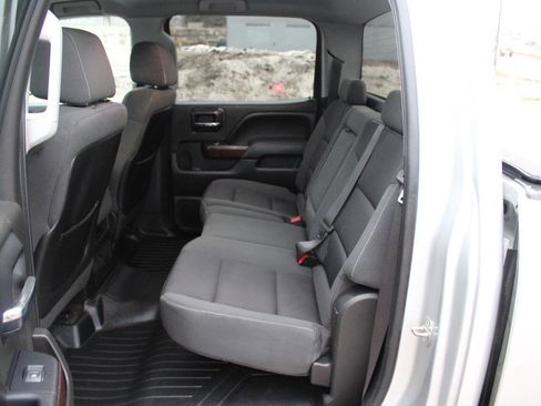 Used 2015 GMC Sierra 1500 SLE w/ SLE Value Package image 16