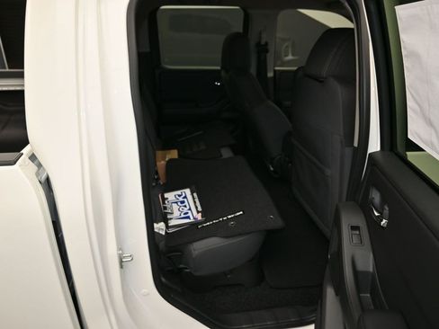 New 2026 Nissan Frontier SV w/ SV Convenience Package image 24