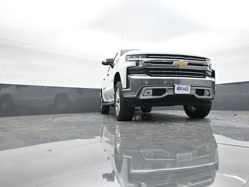Used 2022 Chevrolet Silverado 1500 LTZ w/ Technology Package image 52