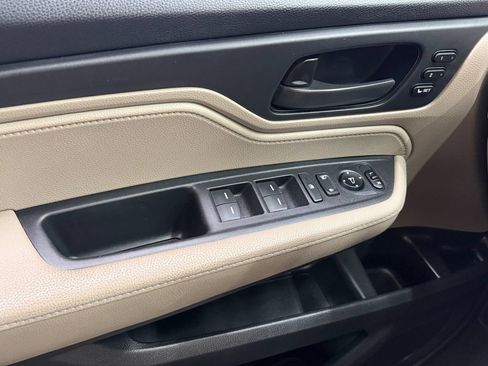 Used 2019 Honda Odyssey EX-L image 11