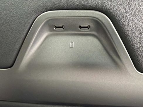 New 2026 Lincoln Nautilus Reserve image 24