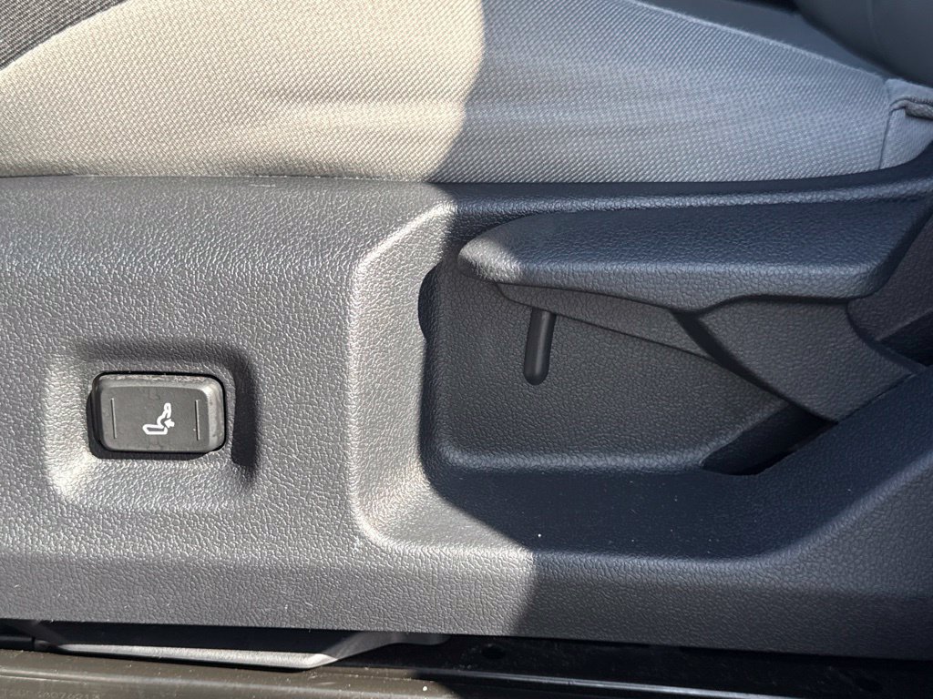 Certified 2025 Toyota Tacoma TRD Sport RWD image 22