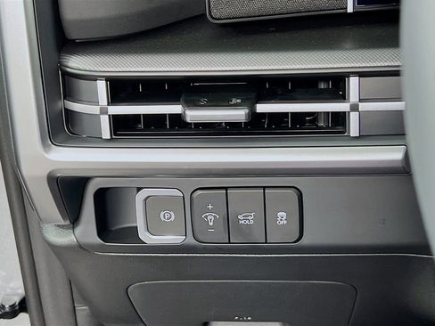 New 2026 Hyundai Santa Fe SEL image 9