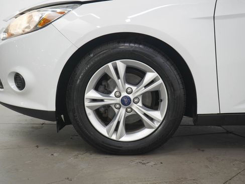Used 2014 Ford Focus SE FWD image 26