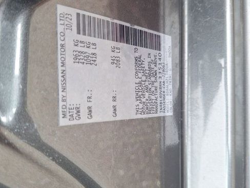 Used 2024 Nissan Altima 2.5 SV FWD image 32