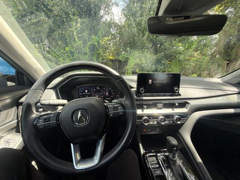 Used 2025 Acura Integra FWD image 13