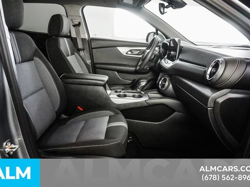 Used 2025 Chevrolet Blazer LT FWD image 14