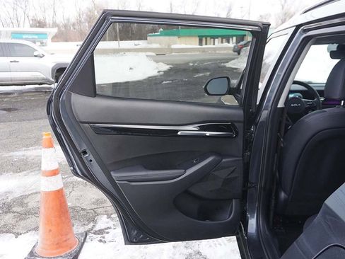 Used 2024 Kia Seltos S image 24