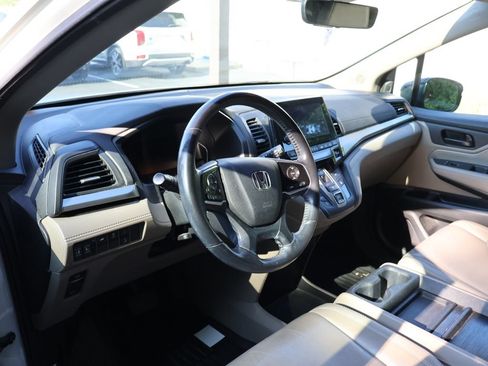 Used 2018 Honda Odyssey EX-L image 9