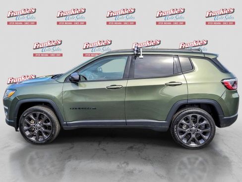Used 2021 Jeep Compass Latitude AWD/4WD image 2