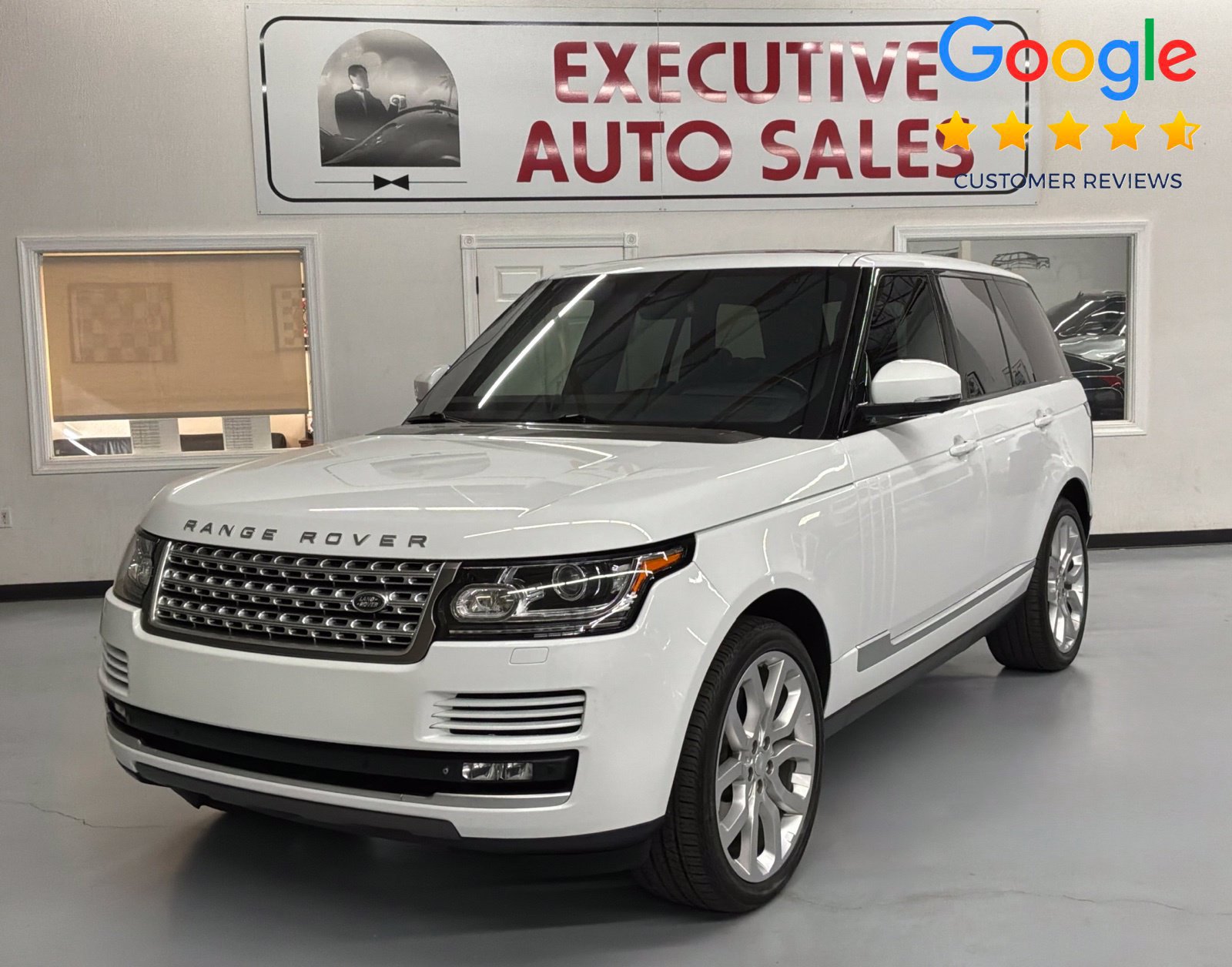 Used 2015 Land Rover Range Rover Supercharged AWD/4WD image 1