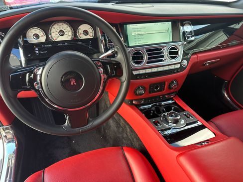 Certified 2017 Rolls-Royce Wraith image 5