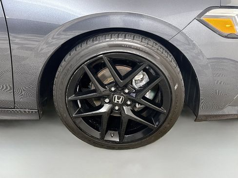 Used 2024 Honda Civic Sport image 32