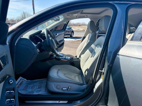 Used 2016 Audi A4 2.0T Premium Plus w/ Technology Package image 18